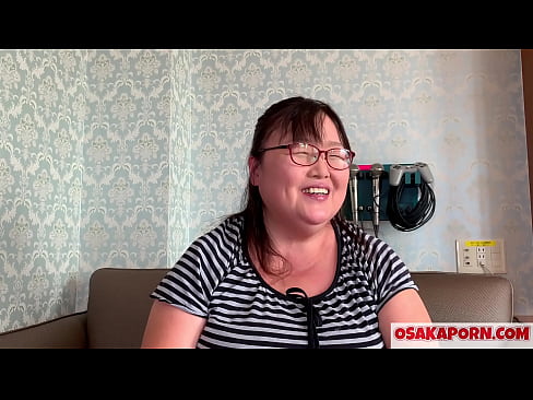 ❤️ Mama japoneză grasă își arată sânii uriași și se bucură de o jucărie sexuală. O mamă asiatică de 51 de ani vorbește despre experiența ei sexuală. Yukiko 1 OSAKAPORN milf grasă. ☑ at ro.sexafinkarasskaz.ru