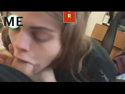 ❤️ Pula de gât, colanți rupți și tocuri rupte încântată de cunoștință ☑ at ro.sexafinkarasskaz.ru