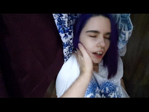 ❤️ Am găsit-o pe sora mea în dulap și am ajutat-o să ejaculeze ☑ at ro.sexafinkarasskaz.ru